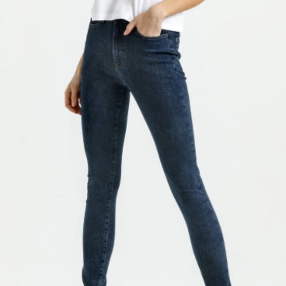 New w/Tags DUER Four Way Flex High Rise Skinny in Dark Stone W 24/ L 28 - Picture 1 of 5